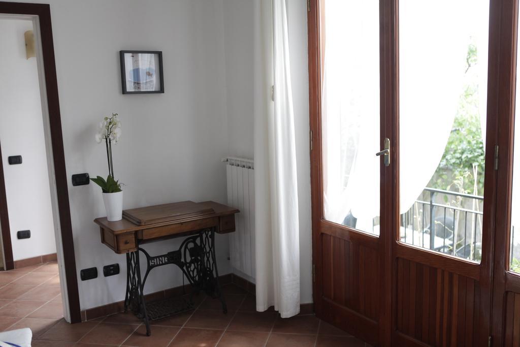 B&B Casa Di Claudia Marina Di Carrara Exteriör bild